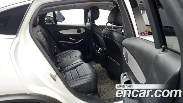 Mercedes-Benz GLC-Class 2018 — фото 18