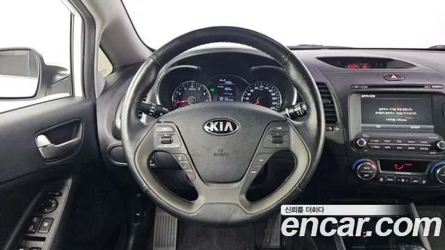 Kia K3 2015 — фото 19