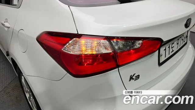 Kia K3 2015 — фото 9