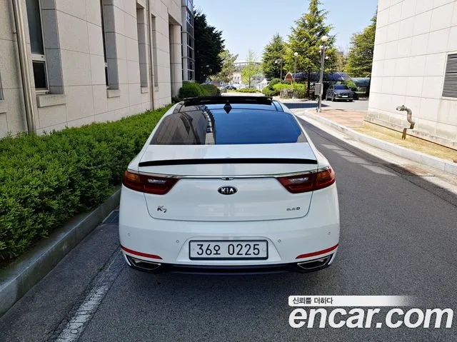 Kia K7 2016 — фото 17