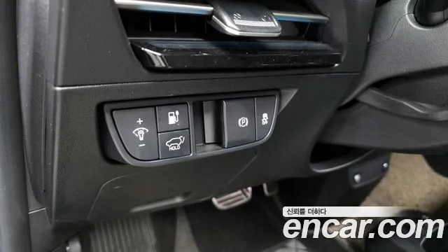 Kia EV6 2022 — фото 13