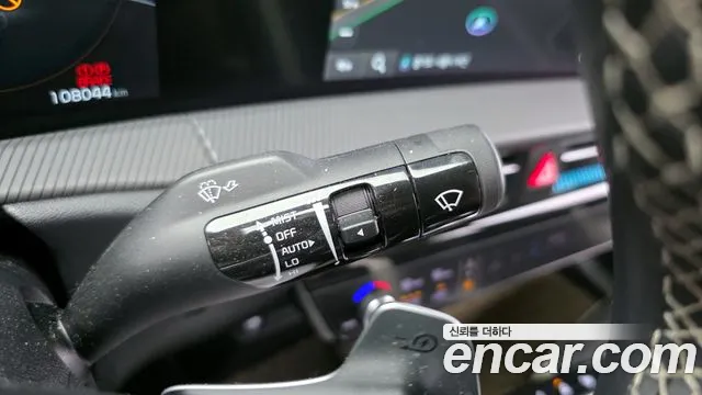 Kia EV6 2022 — фото 14