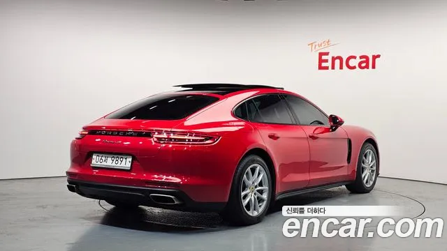 Porsche Panamera 2018 — фото 2