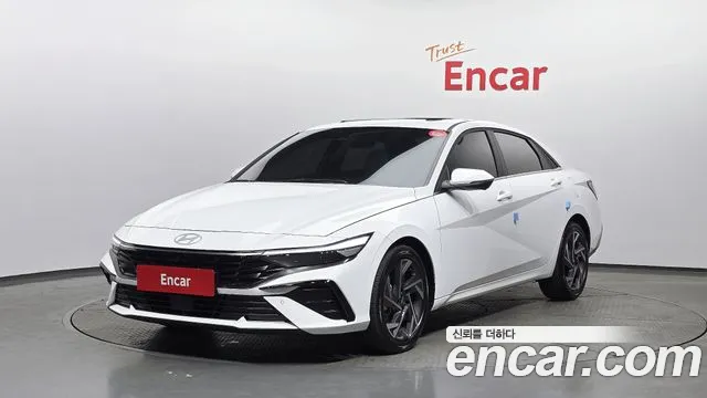 Hyundai AVANTE 2025 — фото 1