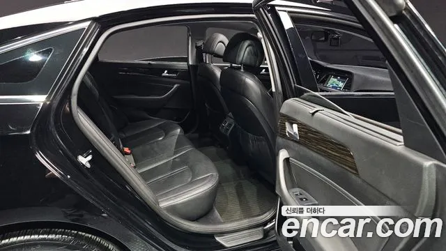 Hyundai Sonata 2016 — фото 17