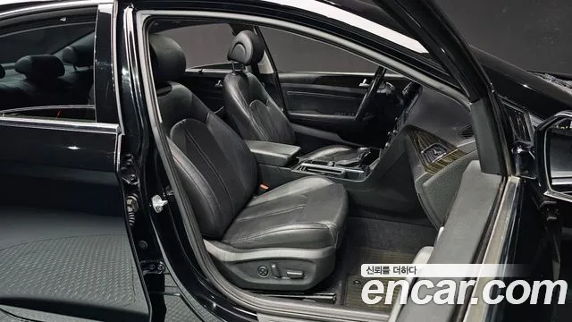 Hyundai Sonata 2016 — фото 18