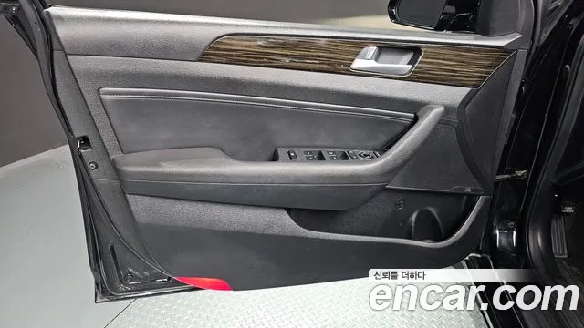 Hyundai Sonata 2016 — фото 14