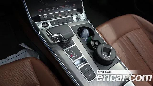 Audi A6 2021 — фото 12