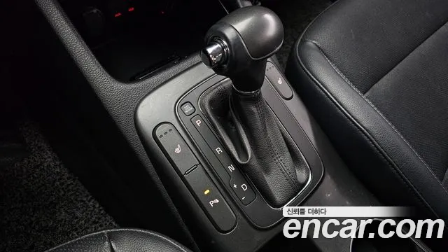 Kia K3 2015 — фото 12