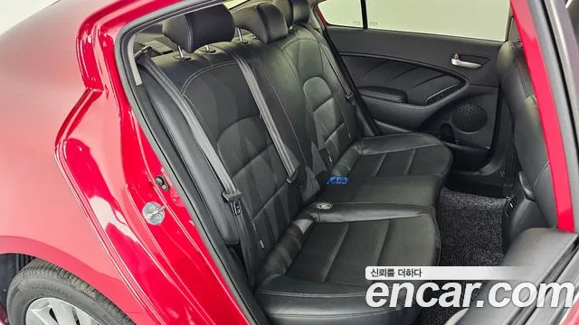 Kia K3 2015 — фото 16