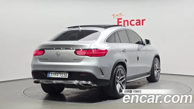 Mercedes-Benz GLE-Class 2017 — фото 2