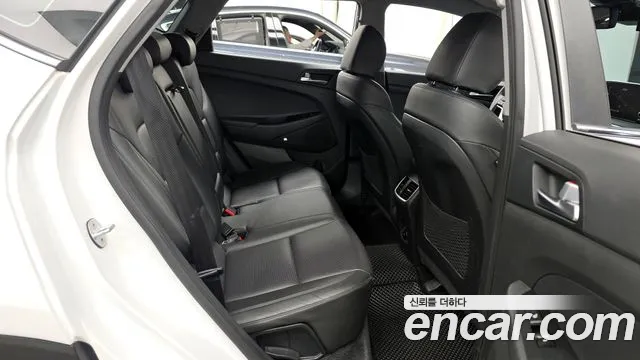 Hyundai Tucson 2019 — фото 11