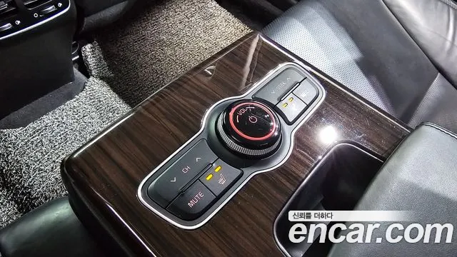 Kia K7 2015 — фото 20