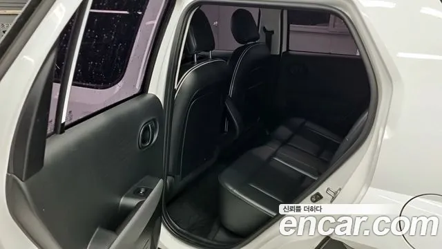 Hyundai Casper 2023 — фото 11