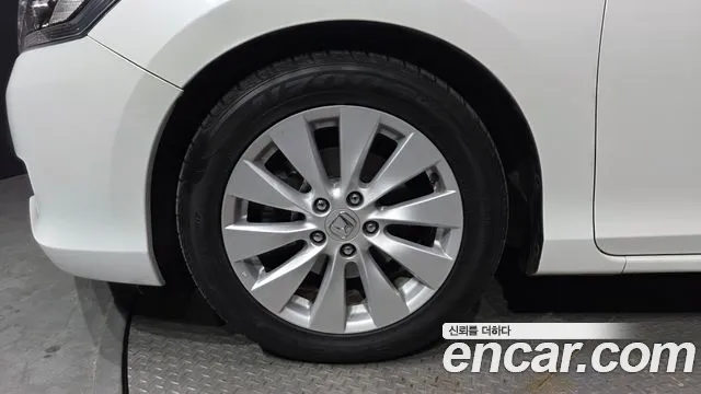 Honda Accord 2015 — фото 5