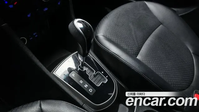 Hyundai Accent 2015 — фото 9
