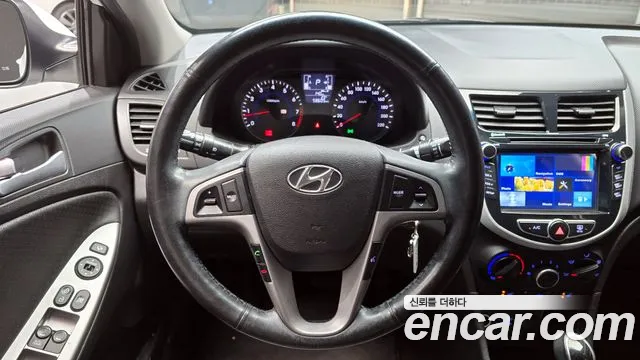 Hyundai Accent 2015 — фото 13