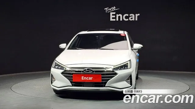 Hyundai AVANTE 2019 — фото 3