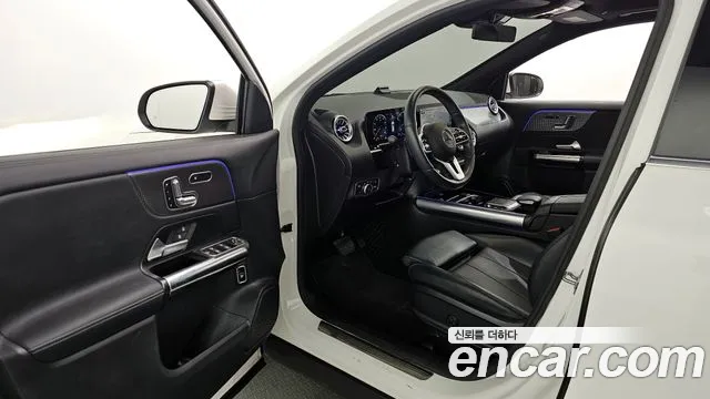 Mercedes-Benz GLA-Class 2021 — фото 10