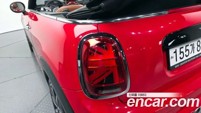 Mini Cooper Convertible 2020 — фото 9