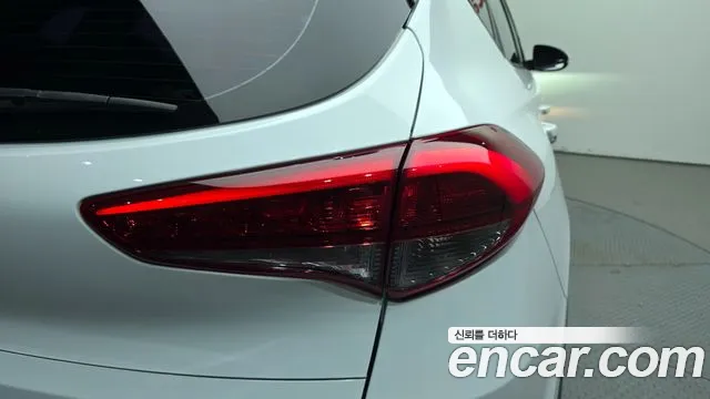 Hyundai Tucson 2016 — фото 9