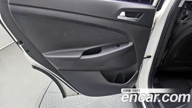 Hyundai Tucson 2016 — фото 15