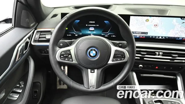 BMW i4 2024 — фото 10