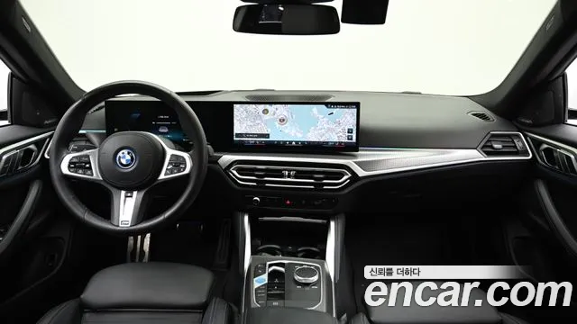 BMW i4 2024 — фото 11