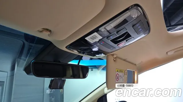 Hyundai Staria 2023 — фото 18