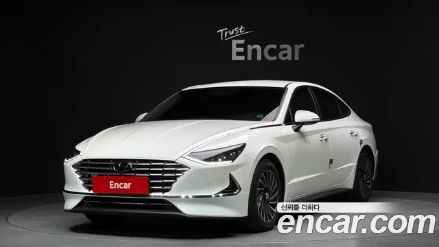 Hyundai Sonata 2021 — фото 1