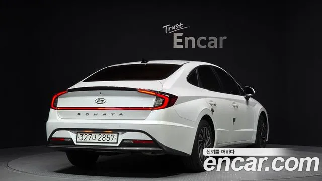 Hyundai Sonata 2021 — фото 2