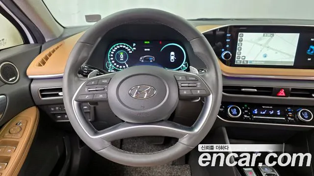 Hyundai Sonata 2021 — фото 13