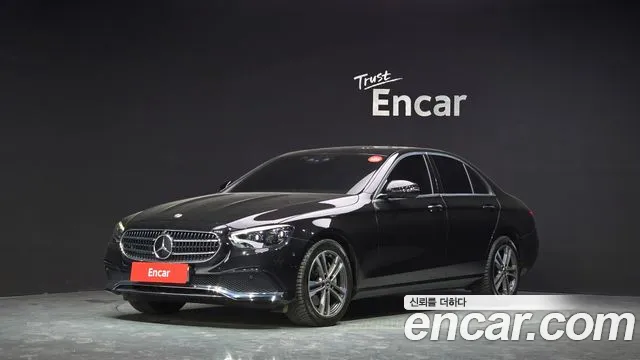 Mercedes-Benz E-Class 2022 — фото 1