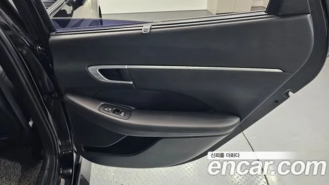 Hyundai Sonata 2020 — фото 15
