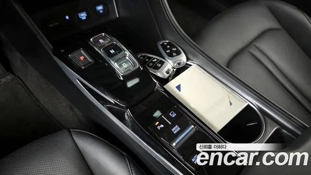Hyundai Sonata 2020 — фото 12