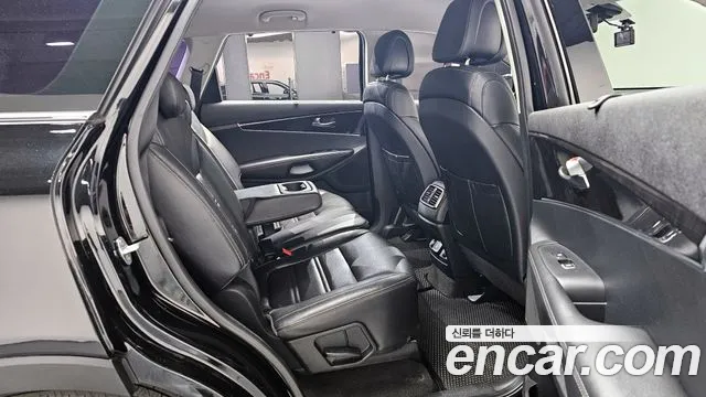 Kia Sorento 2015 — фото 11