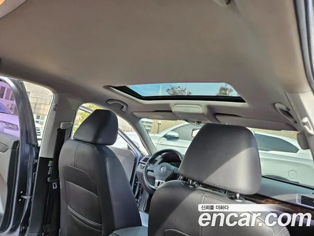 Volkswagen Passat 2015 — фото 15