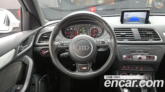 Audi Q3 2015 — фото 13