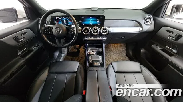 Mercedes-Benz GLB-Class 2021 — фото 7