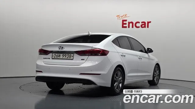 Hyundai AVANTE 2016 — фото 2