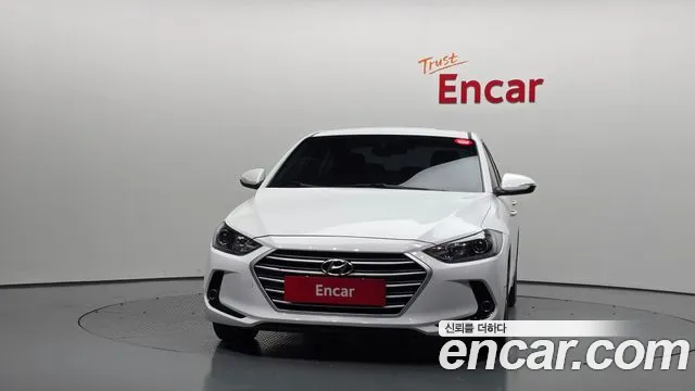 Hyundai AVANTE 2016 — фото 3