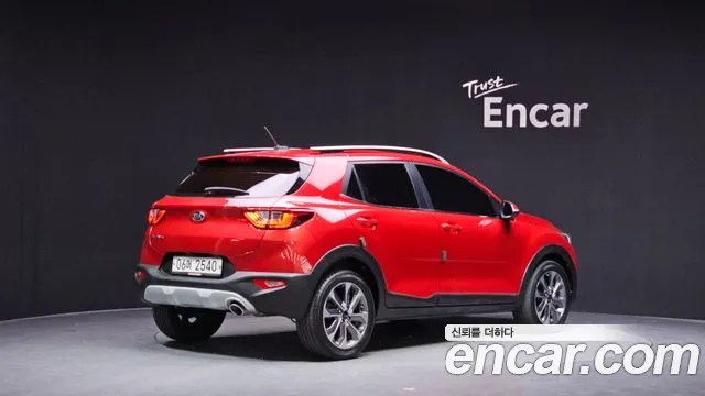 Kia Stonic 2018 — фото 2