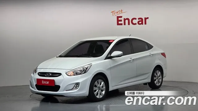 Hyundai Accent 2016 — фото 1