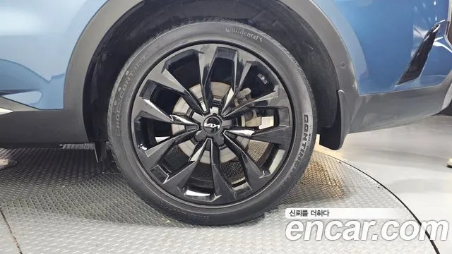 Kia Sorento 2023 — фото 6
