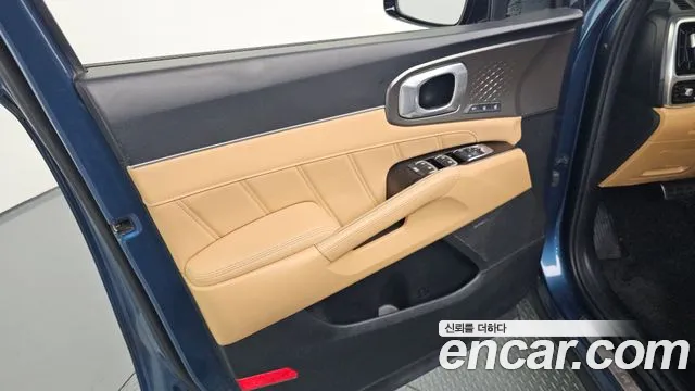 Kia Sorento 2023 — фото 13