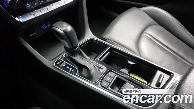 Hyundai Sonata 2019 — фото 12
