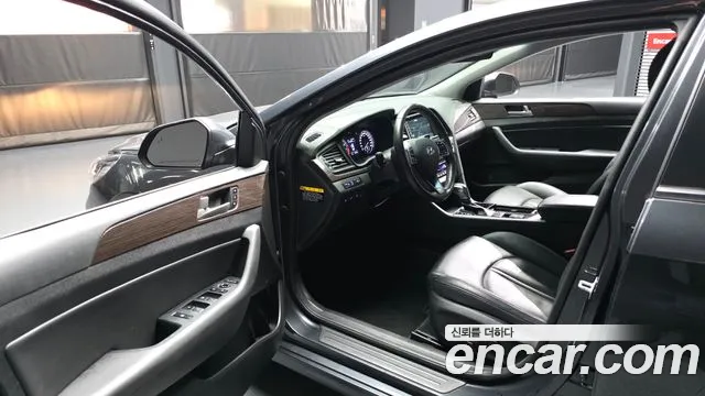 Hyundai Sonata 2019 — фото 13