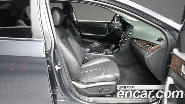 Hyundai Sonata 2019 — фото 17