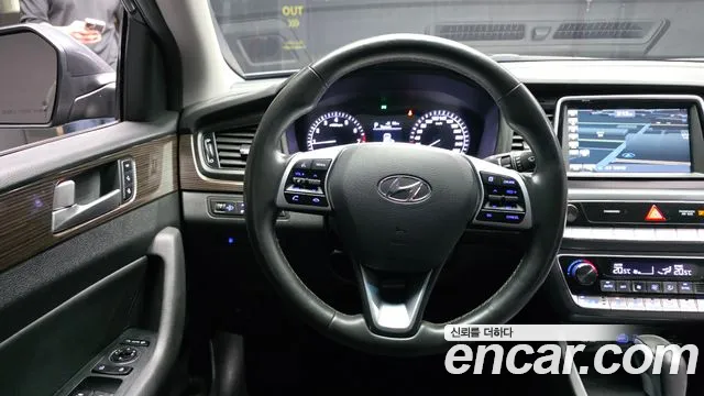 Hyundai Sonata 2019 — фото 19