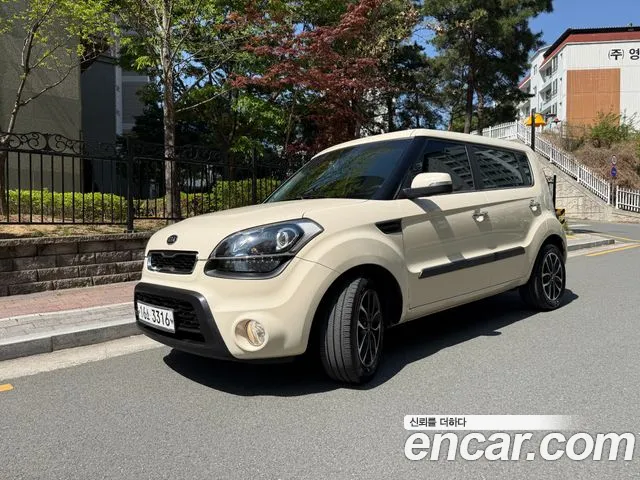 Kia Soul 2012 — фото 2